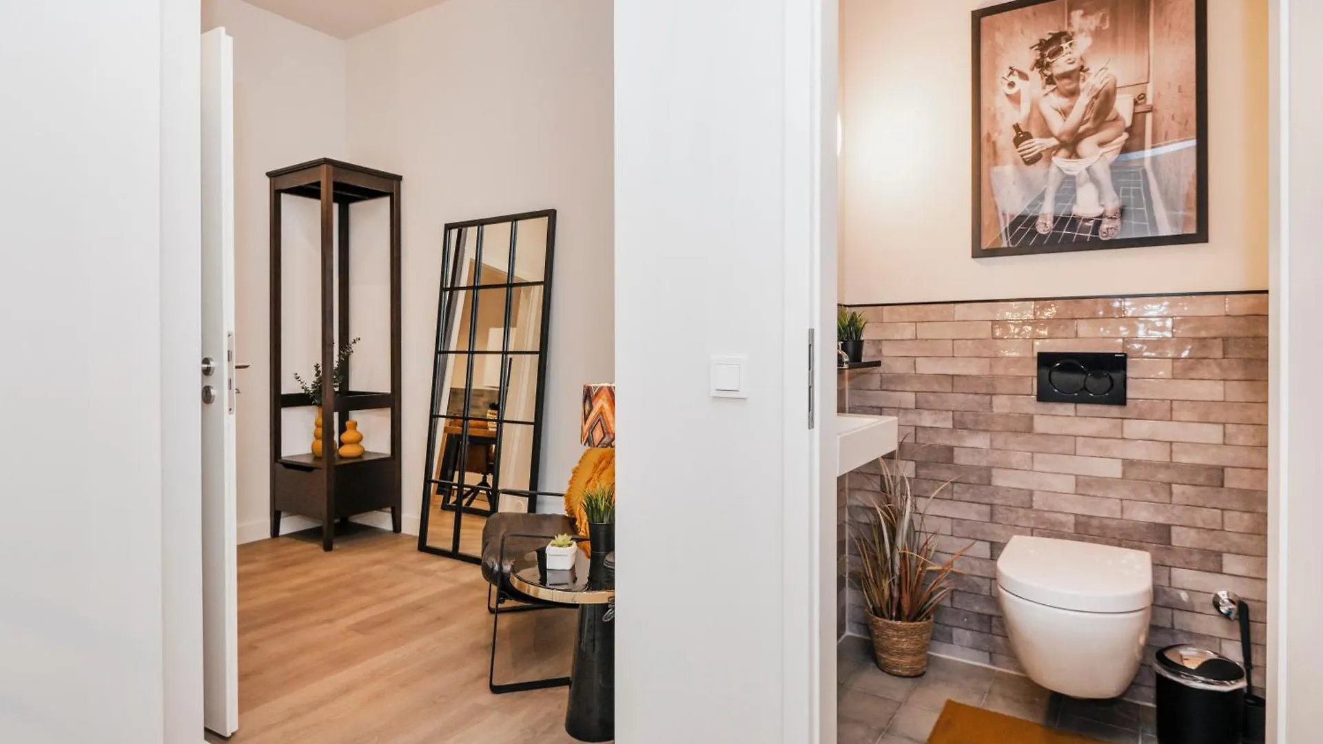S331 - Luxurious Two Bedroom Duplex Apartment In Cologne 0*,
